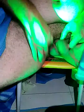 Leocesar37 online show from April 8, 2026, 5:07 am