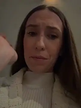 Snapshot of lola_tentatiion chatting on March 7, 2026, 9:01 pm lola tentatiion online show from March 7, 2026, 9:01 pm