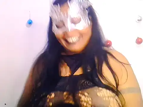 Snapshot of Mysterylady143 chatting on February 26, 2025, 9:37 pm Mysterylady143 online show from February 26, 2025, 9:37 pm