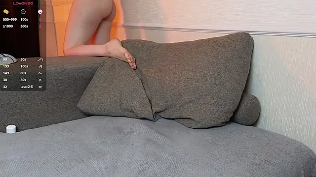 Snapshot of _neli chatting on February 4, 2026, 5:02 am neli online show from February 4, 2026, 5:02 am