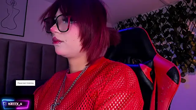 Kitty Gang online show from October 30, 2025, 2:46 am