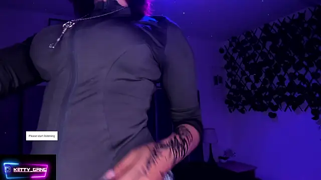 Kitty Gang online show from December 20, 2025, 1:02 am