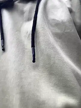 Snapshot of ShroveRising chatting on March 2, 2026, 2:36 am ShroveRising online show from March 2, 2026, 2:36 am