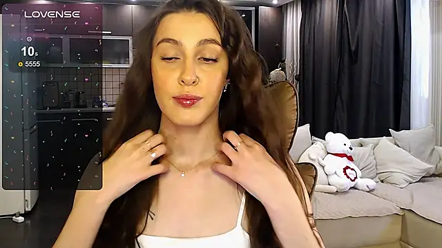 Doll Jasmine  online show from July 17, 2026, 1:40 pm