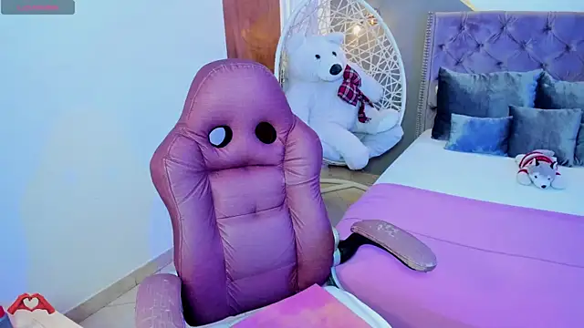 Snapshot of laris_park chatting on January 18, 2025, 5:20 am laris park online show from January 18, 2025, 5:20 am