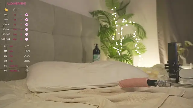 AlmaRobinson online show from February 4, 2025, 7:00 pm