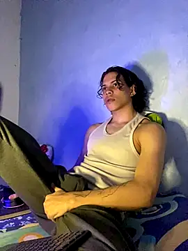 lax777  online show from October 13, 2025, 5:07 am