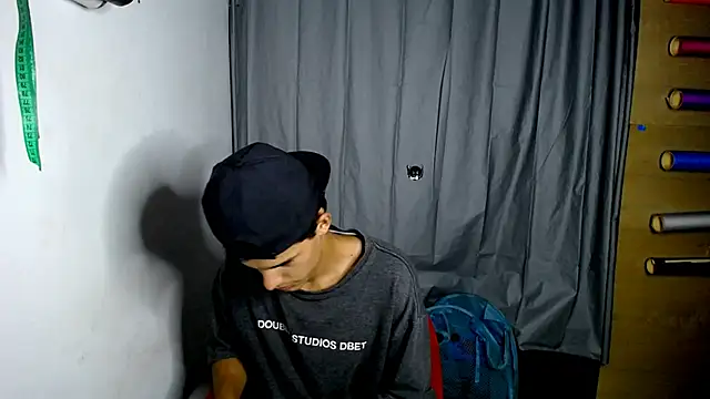 freddy romas online show from February 3, 2025, 12:15 am