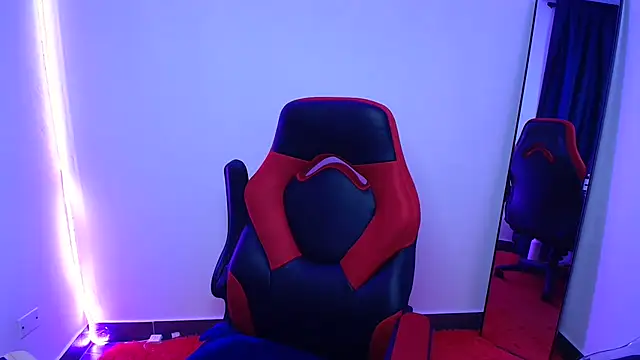 yaralyminjo2 online show from February 28, 2025, 4:42 pm