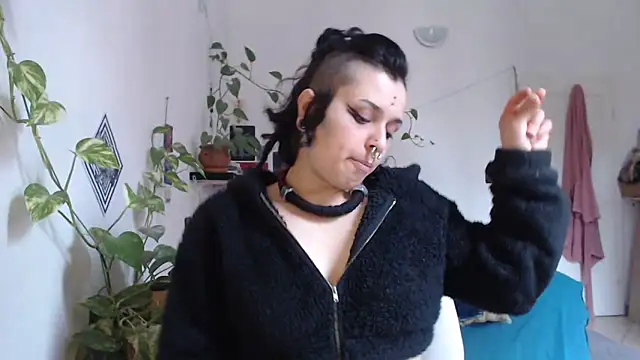 Snapshot of kinkyspirali chatting on March 4, 2026, 12:55 pm kinkyspirali online show from March 4, 2026, 12:55 pm