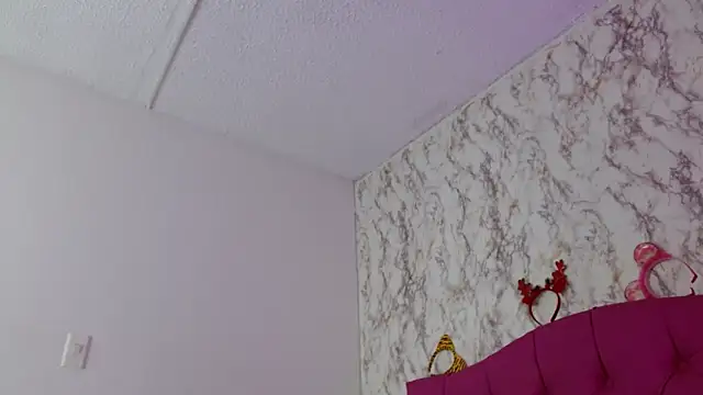 AlexaFontana online show from March 16, 2026, 5:44 am