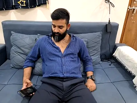 Fun Guuy online show from November 12, 2025, 10:15 am