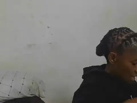 Sugarpoppy24 online show from February 18, 2025, 2:49 pm