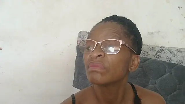 Sugarpoppy24 online show from March 3, 2025, 12:16 pm