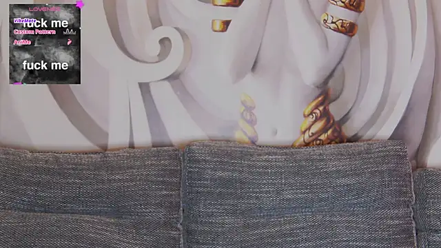 hailey peach online show from March 1, 2025, 12:28 am