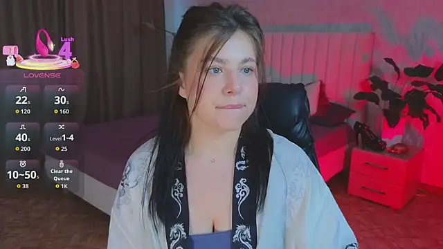 Jenna Adams  online show from June 18, 2026, 1:28 am