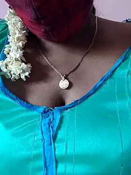 mallu-sumi online show from March 10, 2026, 10:42 am