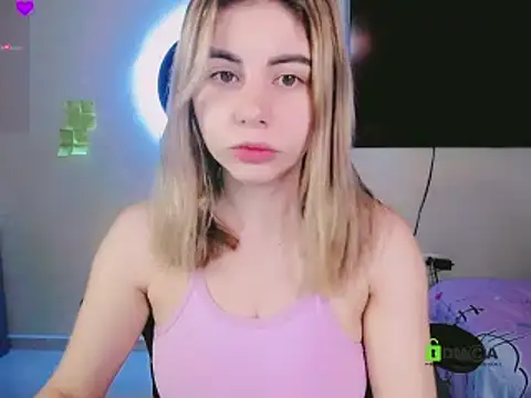 ARIA SUGARUB online show from December 5, 2024, 10:12 am