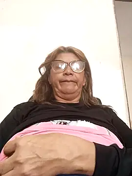 Snapshot of Aranza-Queen chatting on March 3, 2025, 4:46 pm Aranza-Queen online show from March 3, 2025, 4:46 pm