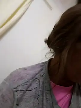 Snapshot of Aranza-Queen chatting on November 10, 2025, 8:52 pm Aranza-Queen online show from November 10, 2025, 8:52 pm