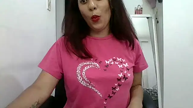 Snapshot of Anne_kis chatting on March 20, 2025, 9:02 pm Anne kis online show from March 20, 2025, 9:02 pm