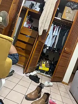 Ginessy online show from February 1, 2025, 9:00 am