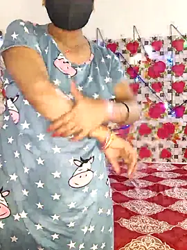 PeaCoooock online show from October 6, 2025, 6:38 pm