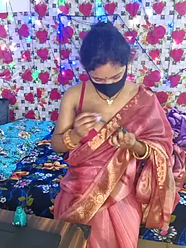 PeaCoooock online show from November 3, 2025, 5:25 pm