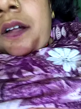 PeaCoooock online show from November 16, 2025, 6:13 pm