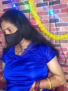 Snapshot of PeaCoooock chatting on February 15, 2026, 3:53 pm PeaCoooock online show from February 15, 2026, 3:53 pm