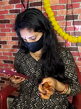 Snapshot of PeaCoooock chatting on February 23, 2026, 3:42 pm PeaCoooock online show from February 23, 2026, 3:42 pm