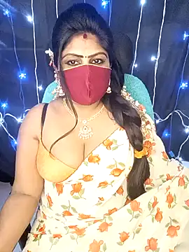 Snapshot of honey-sexy chatting on December 8, 2024, 10:41 am honey-sexy online show from December 8, 2024, 10:41 am