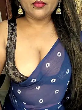 honey-sexy online show from October 22, 2025, 4:07 pm