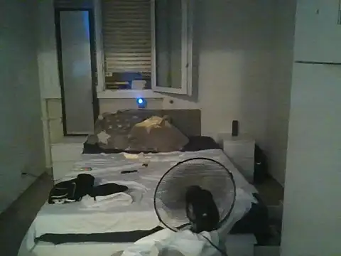 Snapshot of vergon6241 chatting on July 10, 2026, 9:50 pm vergon6241 online show from July 10, 2026, 9:50 pm