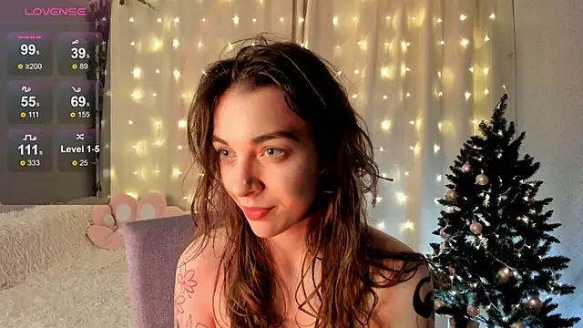 Snapshot of AraCopple chatting on December 30, 2024, 1:26 am AraCopple online show from December 30, 2024, 1:26 am