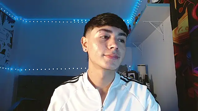 Snapshot of Im_juanda chatting on December 10, 2024, 7:11 pm Im juanda online show from December 10, 2024, 7:11 pm