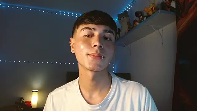 Snapshot of Im_juanda chatting on January 21, 2025, 10:41 pm Im juanda online show from January 21, 2025, 10:41 pm