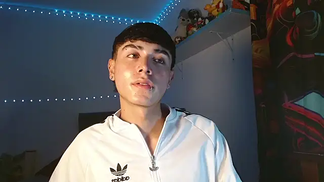 Snapshot of Im_juanda chatting on February 1, 2025, 10:13 pm Im juanda online show from February 1, 2025, 10:13 pm