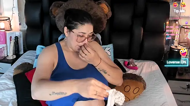 meikochoe online show from November 28, 2025, 7:49 pm