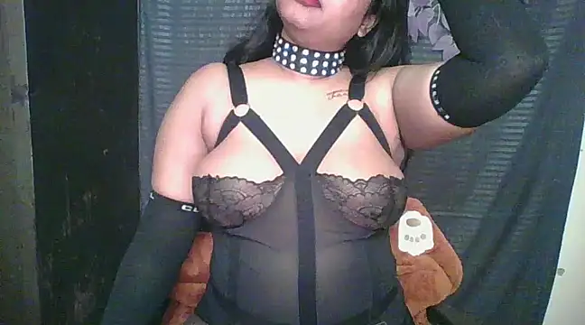 Snapshot of Your-love-12 chatting on December 21, 2024, 7:38 pm Your-love-12 online show from December 21, 2024, 7:38 pm