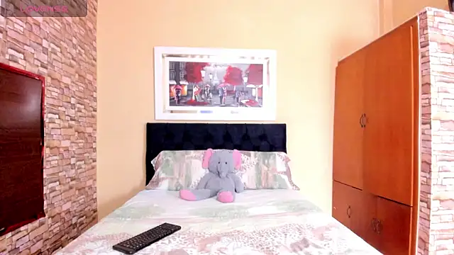 Snapshot of mariana_mauricio_hot chatting on February 19, 2026, 7:43 pm mariana mauricio hot online show from February 19, 2026, 7:43 pm