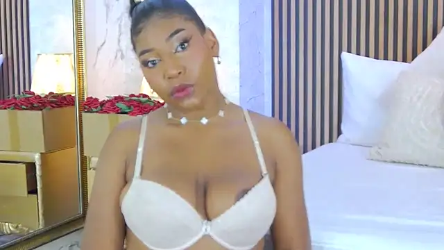 Snapshot of VanessaGlenn chatting on October 21, 2025, 3:57 pm VanessaGlenn online show from October 21, 2025, 3:57 pm