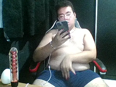 Snapshot of BabyFade chatting on March 11, 2025, 2:10 am BabyFade online show from March 11, 2025, 2:10 am