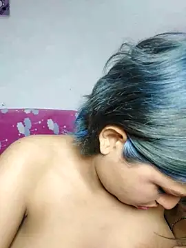 azulzulix online show from February 17, 2025, 4:31 am