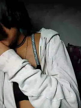 azulzulix online show from February 21, 2025, 3:34 am