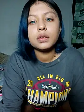 azulzulix online show from October 8, 2025, 1:14 am