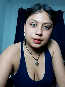 azulzulix online show from March 6, 2026, 1:13 am