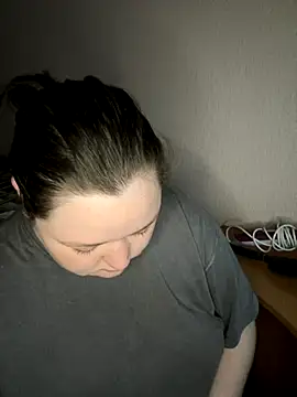 Snapshot of Alex_m chatting on October 26, 2025, 4:13 pm Alex m online show from October 26, 2025, 4:13 pm