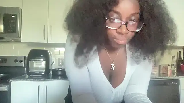 AveryJ99 online show from March 21, 2025, 9:56 pm