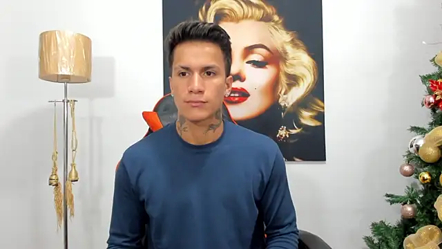 pettergrey1 online show from December 28, 2024, 11:26 pm